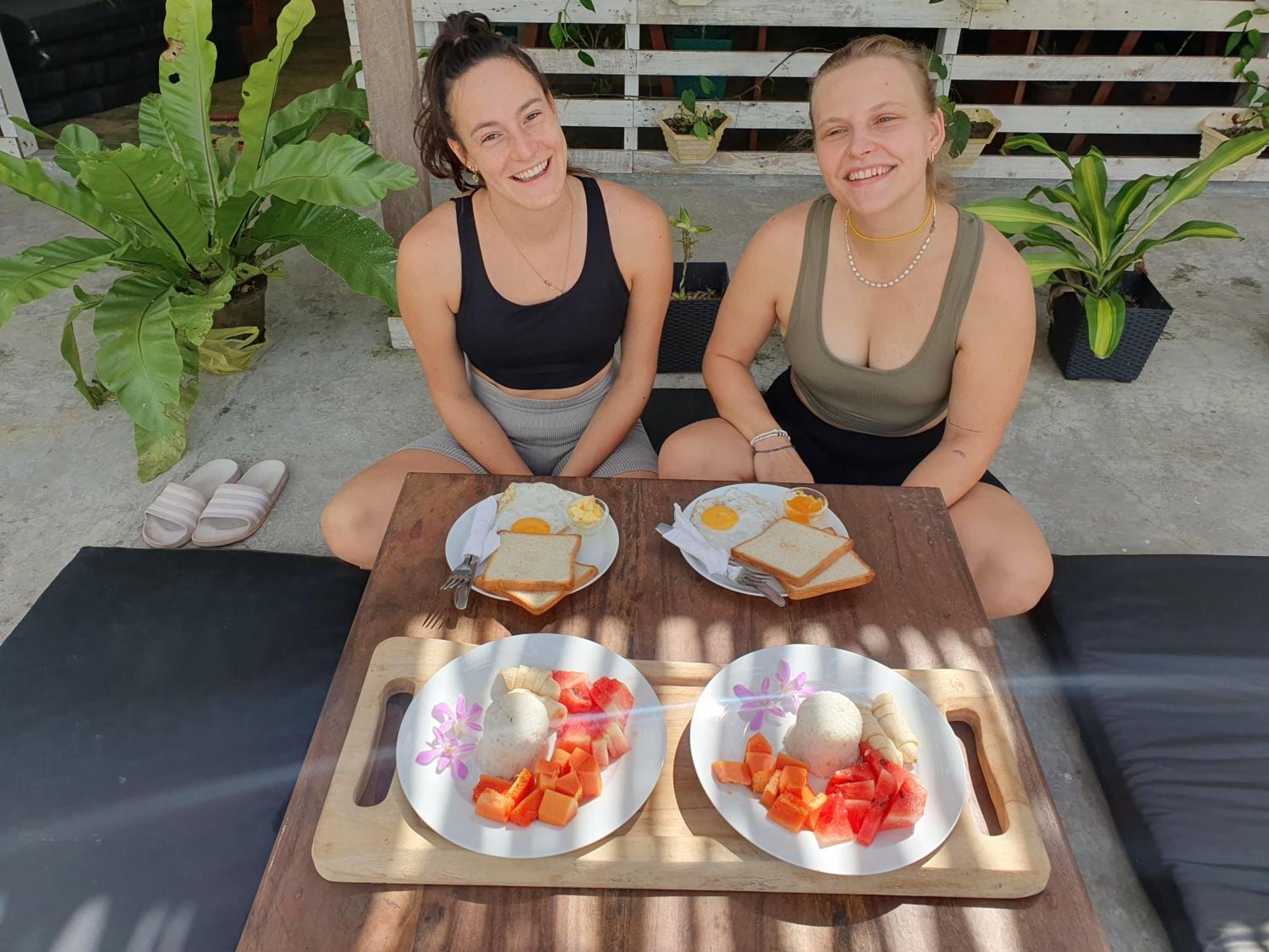 ホテル Madiha Surf House Lanka マータラ エクステリア 写真